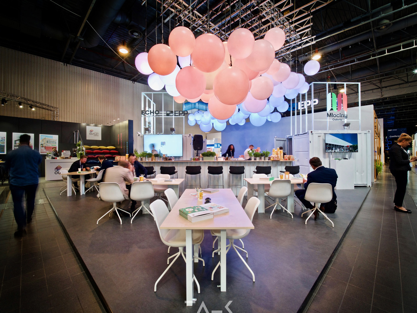 Galeria Młociny branding by e1 Collective property marketing agency